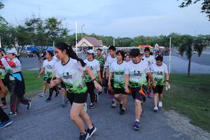 BIB: 
                            <button type="button" onclick="openModal(3628972)" class="btn btn-primary btn-sm float-right btn-popup" data-toggle="modal" data-target=".modal-high-quality">
                        <i class="fas fa-shopping-cart"></i> Add to Cart
                    </button>
                                            <button type="button" onclick="isThisMe(3628972, true)" class="btn btn-success btn-sm float-right btn-popup btn-isme hidden" data-toggle="tooltip" data-placement="bottom" title="นี่คือรูปของคุณใช่ไหม คลิกที่นี่เพื่อเอาเข้าอัลบั้ม">
                        <i class="fas fa-plus"></i> Add to album
                    </button>
                    <button type="button" onclick="isThisMe(3628972, false)" class="btn btn-warning btn-sm float-right btn-popup btn-isnotme hidden">
                        <i class="fas fa-ban"></i> Remove from album
                    </button>